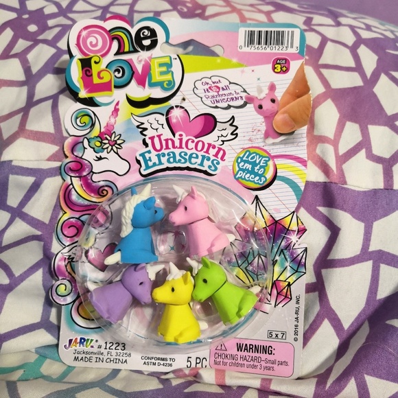 Accessories - ✨ FREE with any Purchase!